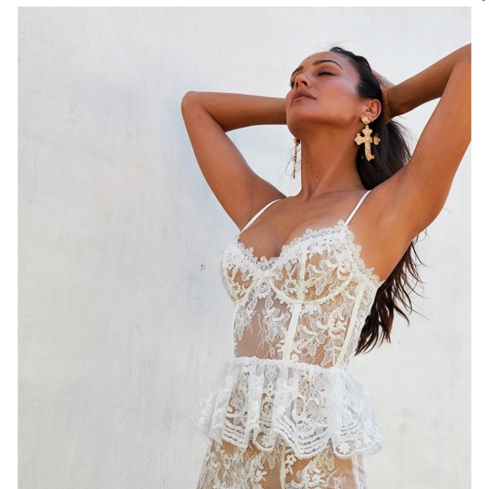 ISO V. Chapman The Ophilia Dress